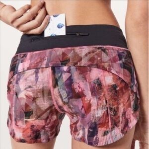 Lululemon Run Times II Sundazed Shorts Size 6